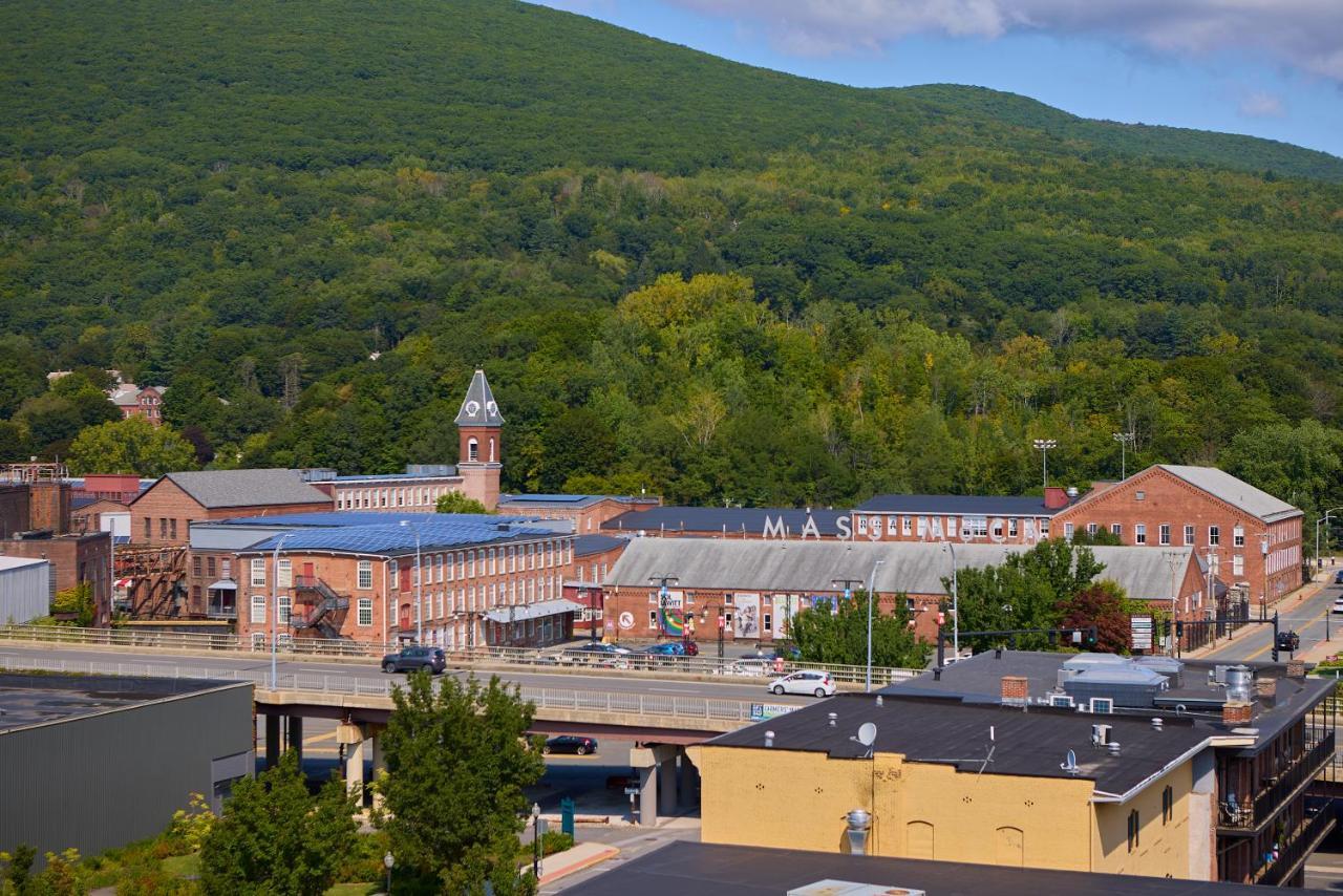 Downstreet, Ascend Collection North Adams